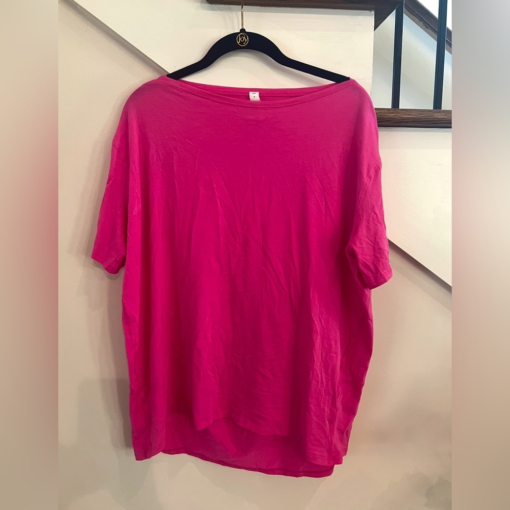 Lululemon Back In Action Tee
